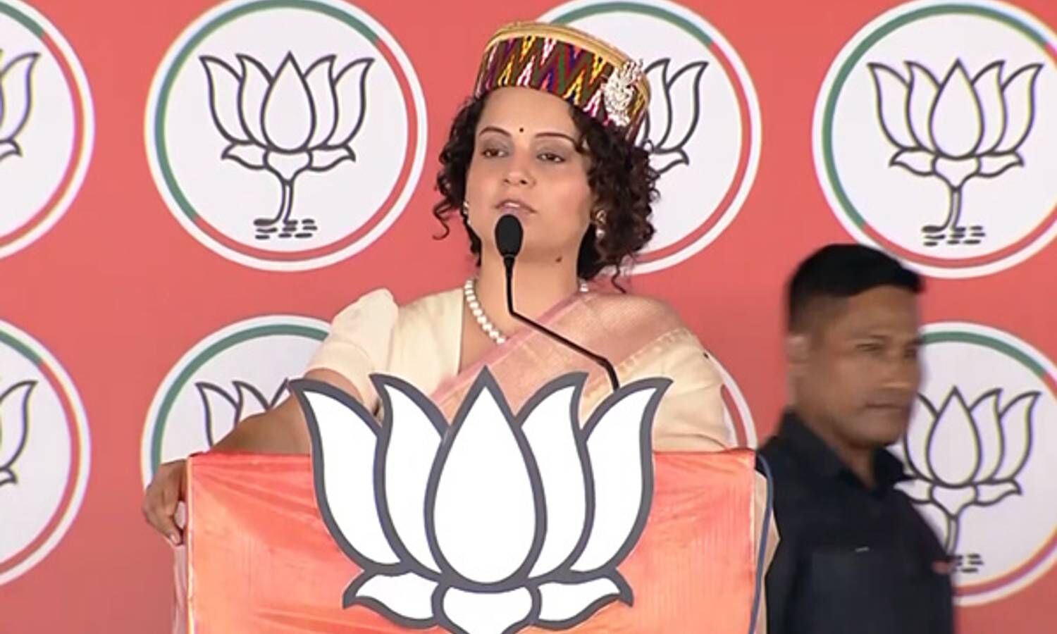 Kangana Ranaut wins in Mandi