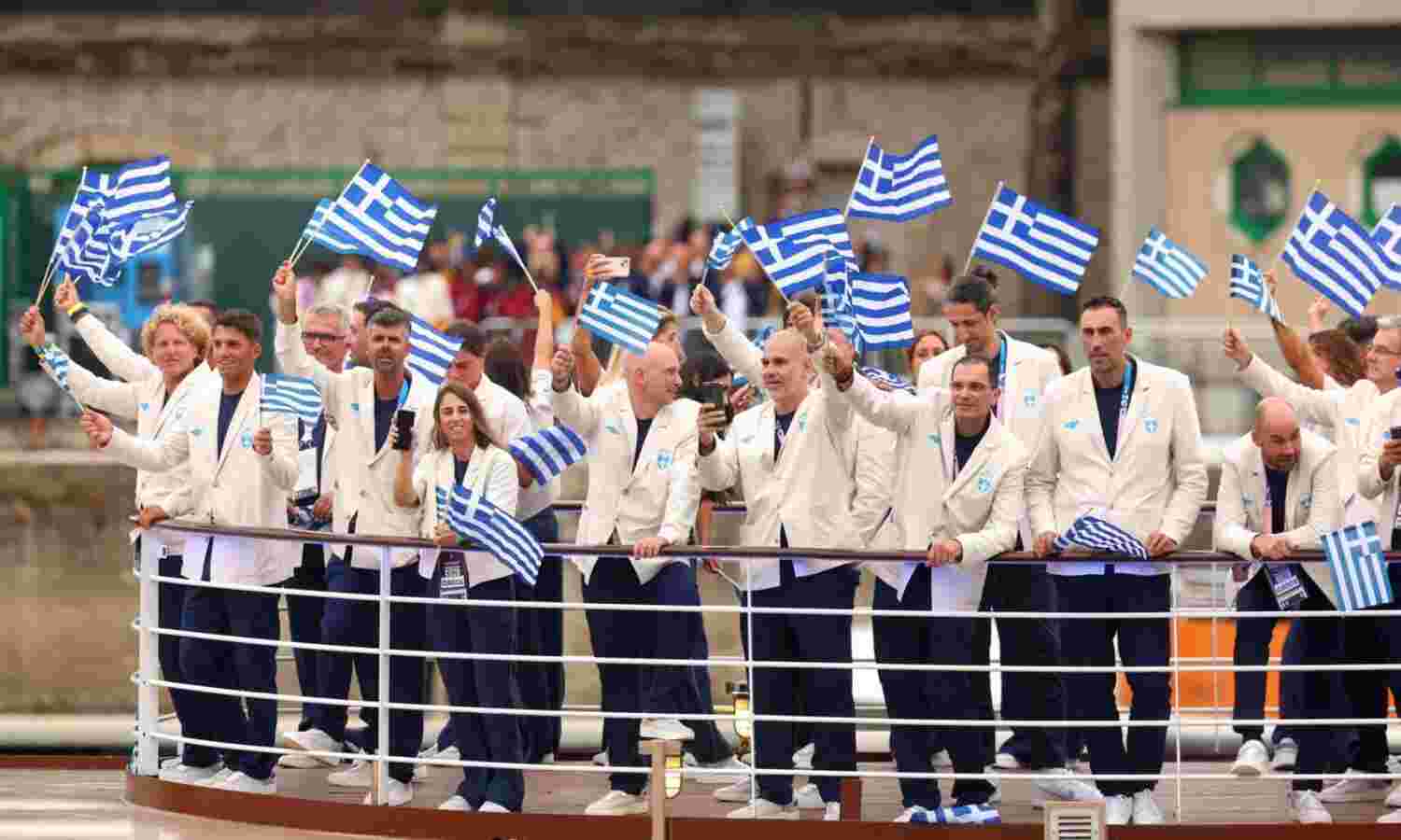 Greece contingent leads the way!!