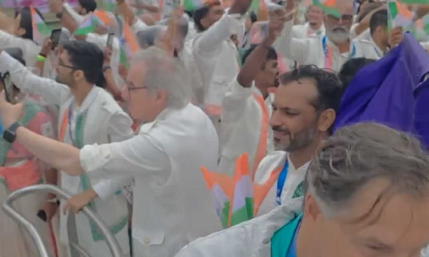 First glimpse of Indian contingents in the opening ceremony