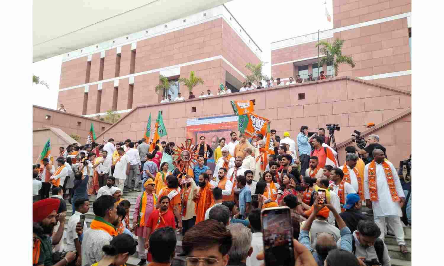 Celebration begins at BJP HQ, Delhi as the ruling... ... 2024 Lok Sabha Elections RESULTS HIGHLIGHTS: NDA set to form government for a third consecutive term